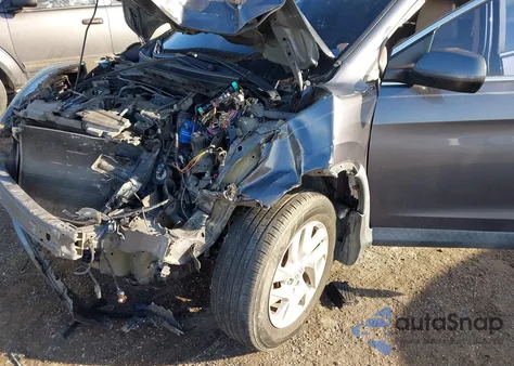 2016 Honda Cr-V Ex z USA, uszkodzony, nr VIN 2HKRM3H52GH519836